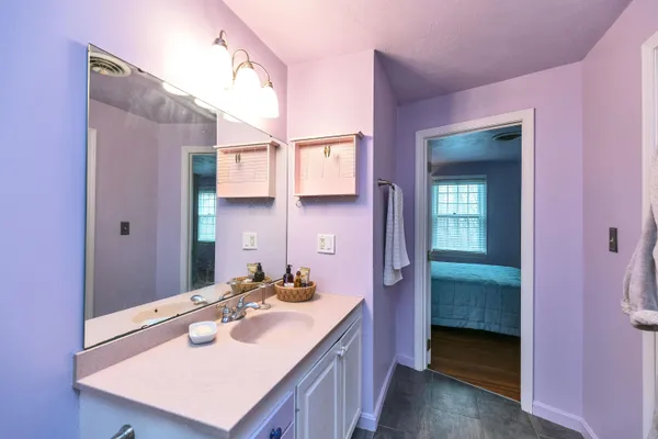 $375,000 | 7 Governor Square, Peterborough, NH 03458