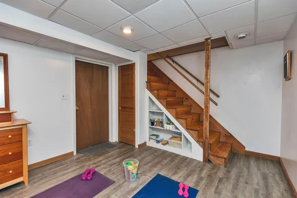 $375,000 | 7 Governor Square, Peterborough, NH 03458