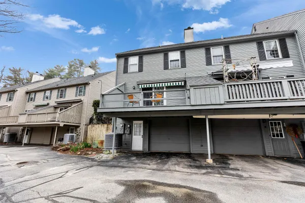 $375,000 | 7 Governor Square, Peterborough, NH 03458