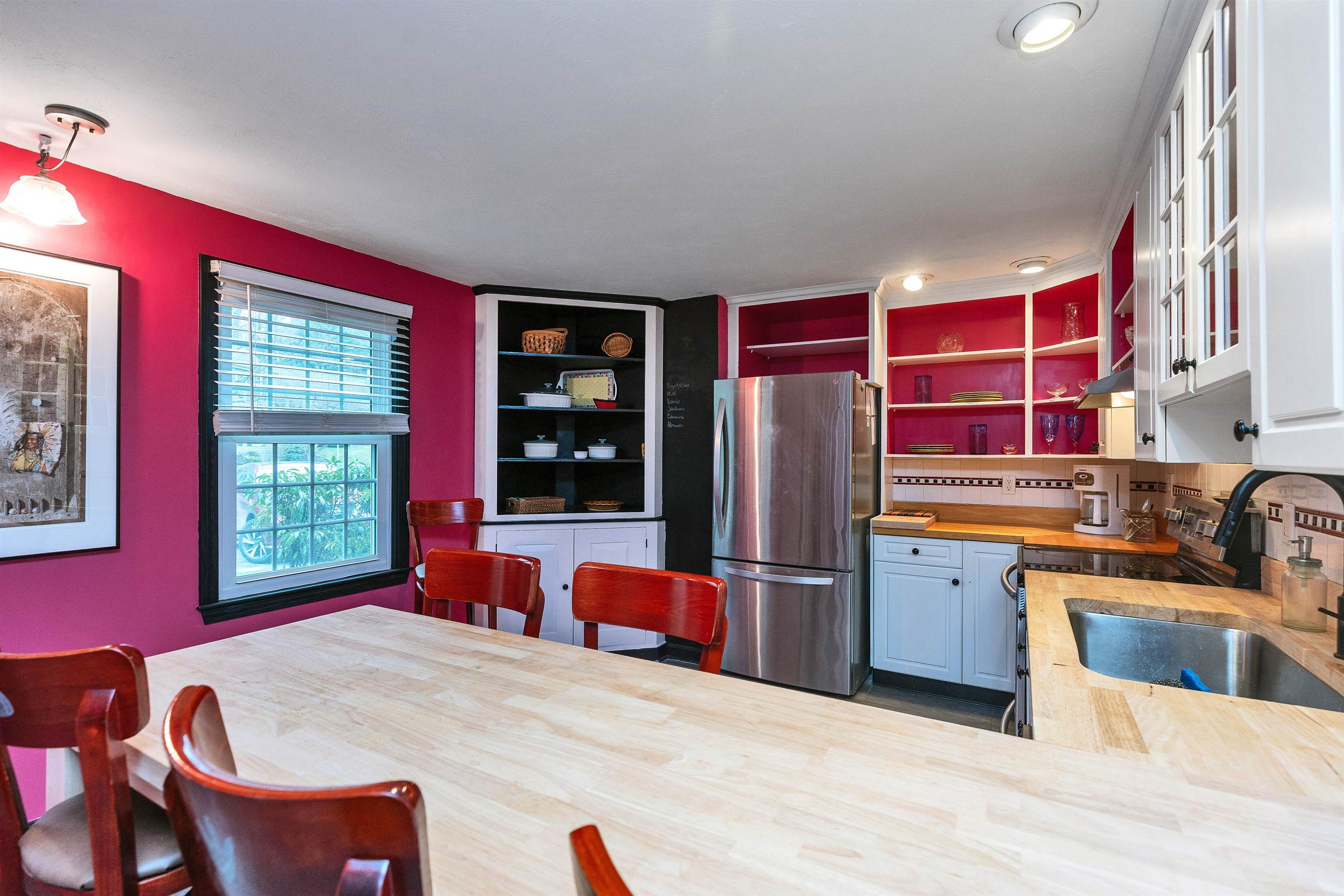 7 Governor Square Peterborough, NH 03458 - Photo 7 of 46