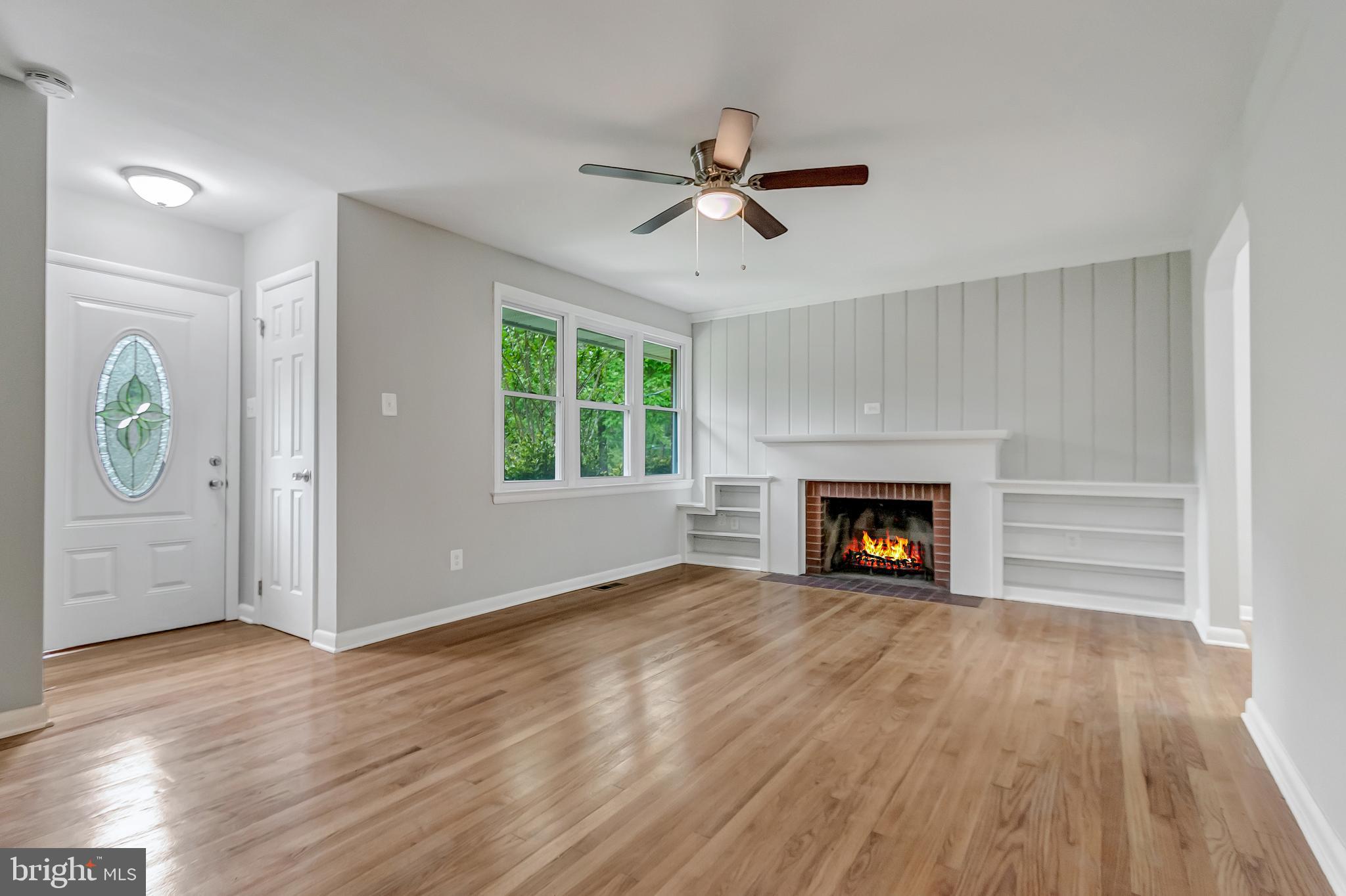 7209 Calamo Street Springfield, VA 22150 - Photo 2 of 33 Gallery Image 2