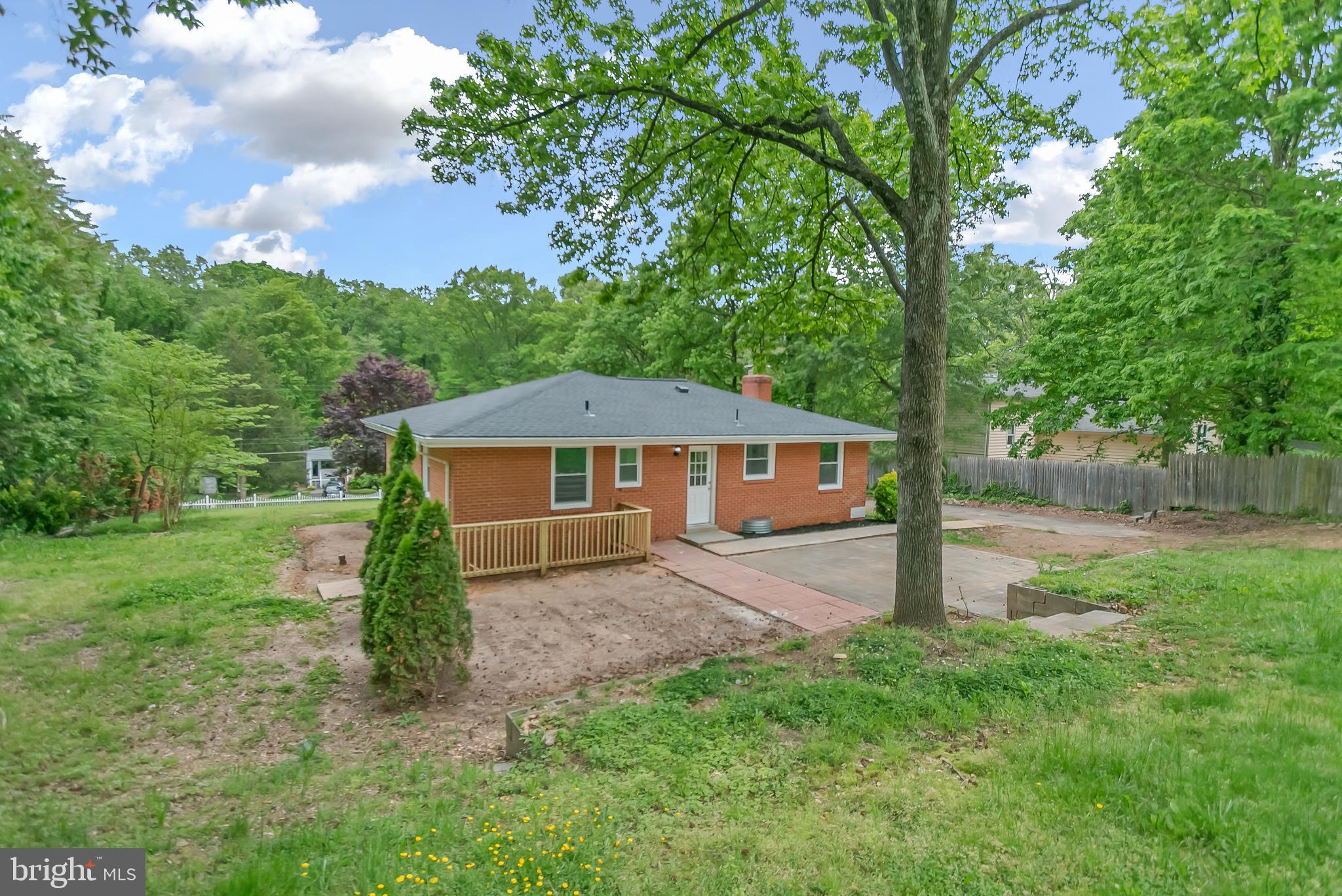 7209 Calamo Street Springfield, VA 22150 - Photo 30 of 33 Gallery Image 30