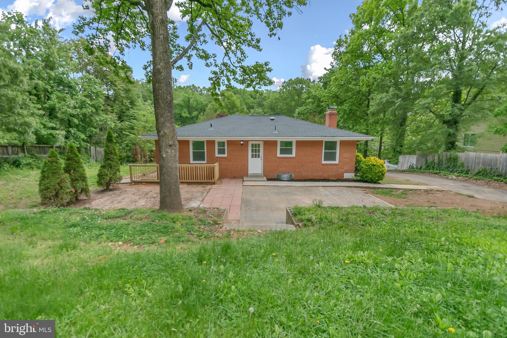 7209 Calamo Street Springfield, VA 22150 - Photo 31 of 33 Gallery Image 31