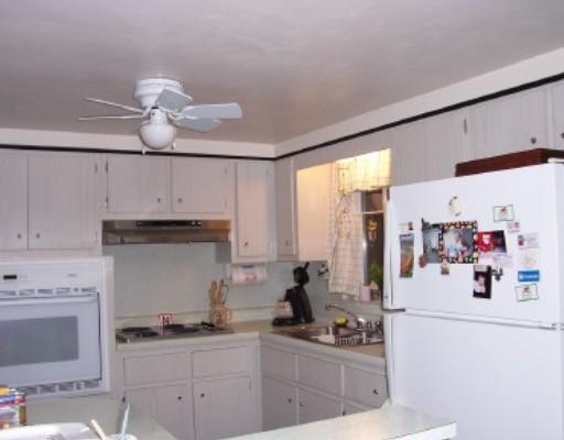 12410 Roth Drive North Huntingdon, PA 15642 - Photo 3 of 8 Kitchen.