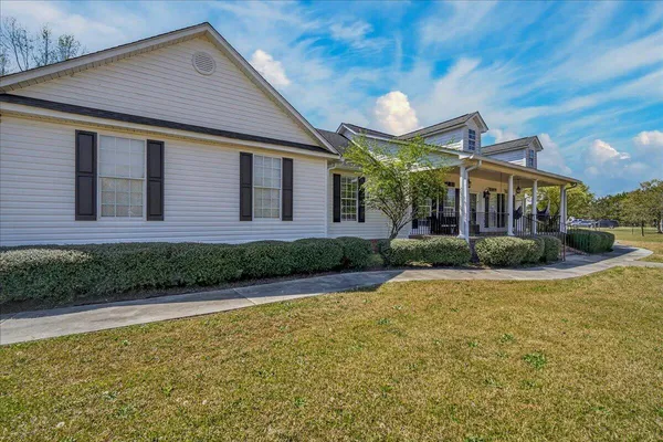 $445,000 | 1032 State Rd S-21-488, Coward, SC 29530