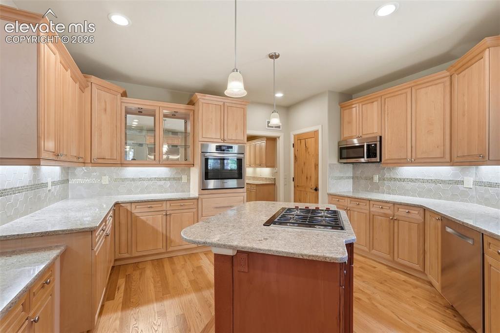 996 Summer Spring View Colorado Springs, CO 80906 - Photo 12 of 50