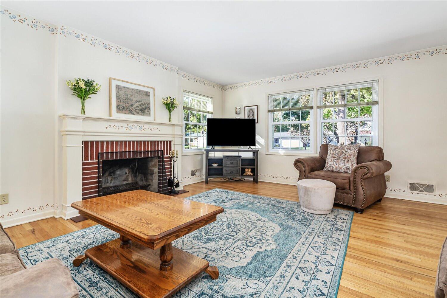 1314 Highgate Road Kalamazoo, MI 49006 - Photo 7 of 50 07-WM1314highgate-2