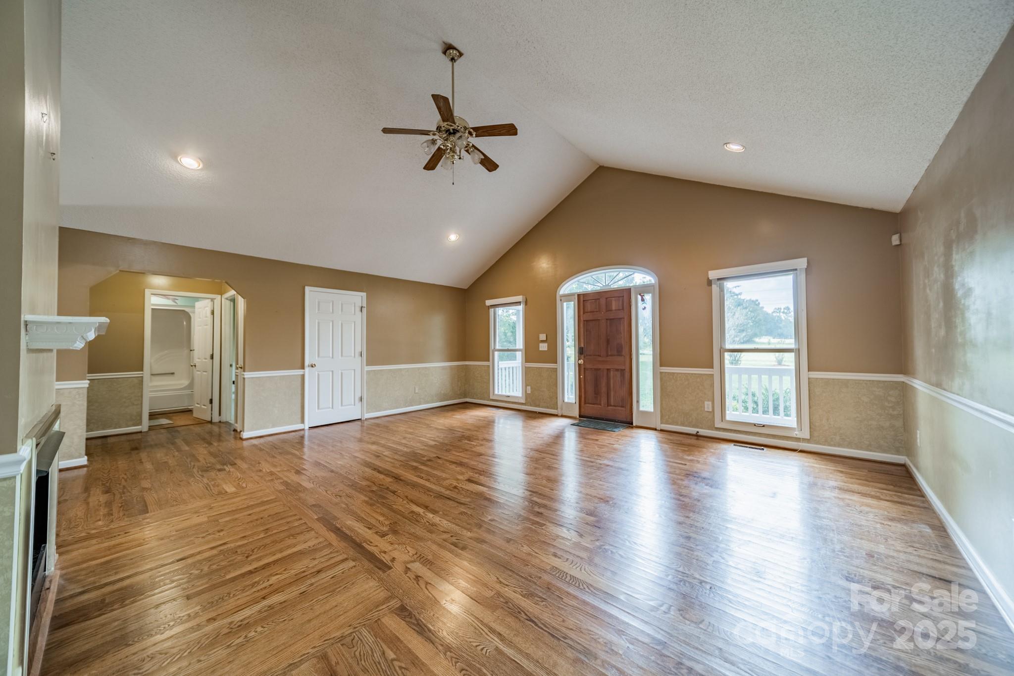 2180 Lawrence Road Clover, SC 29710 - Photo 3 of 16 Gallery Image 3