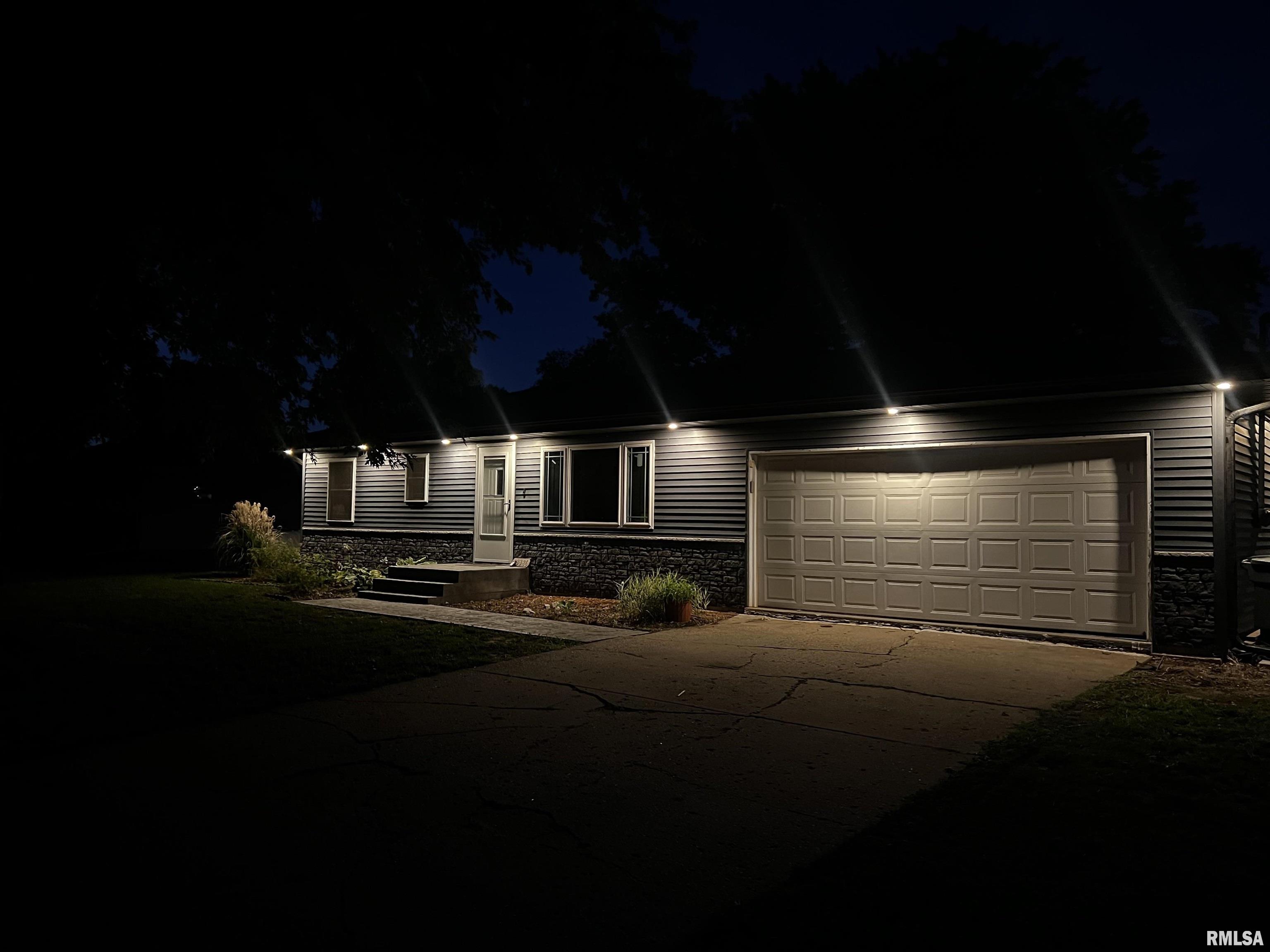 13386 Cedar Street Manito, IL 61546 - Photo 6 of 31