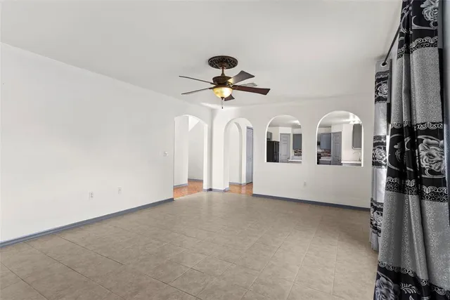 $2,300 | 125 Vista View Avenue, Eagle Lake, FL 33839