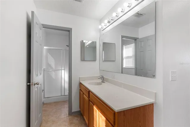 $2,300 | 125 Vista View Avenue, Eagle Lake, FL 33839