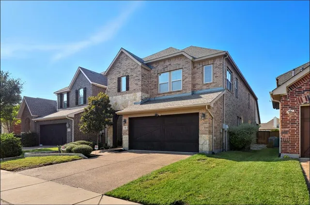 $635,000 | 3021 Bans Crown Boulevard, Lewisville, TX 75056