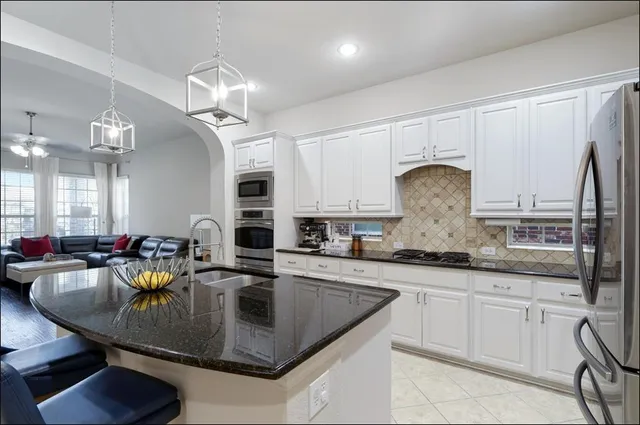 $635,000 | 3021 Bans Crown Boulevard, Lewisville, TX 75056