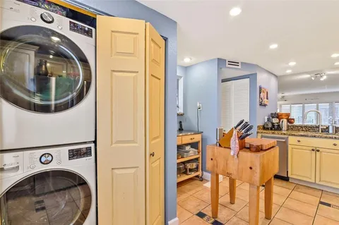 $449,999 | 2029 North Ocean Boulevard, Unit 410, Fort Lauderdale, FL 33305