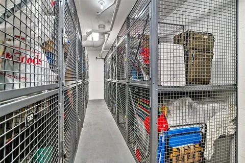 $449,999 | 2029 North Ocean Boulevard, Unit 410, Fort Lauderdale, FL 33305