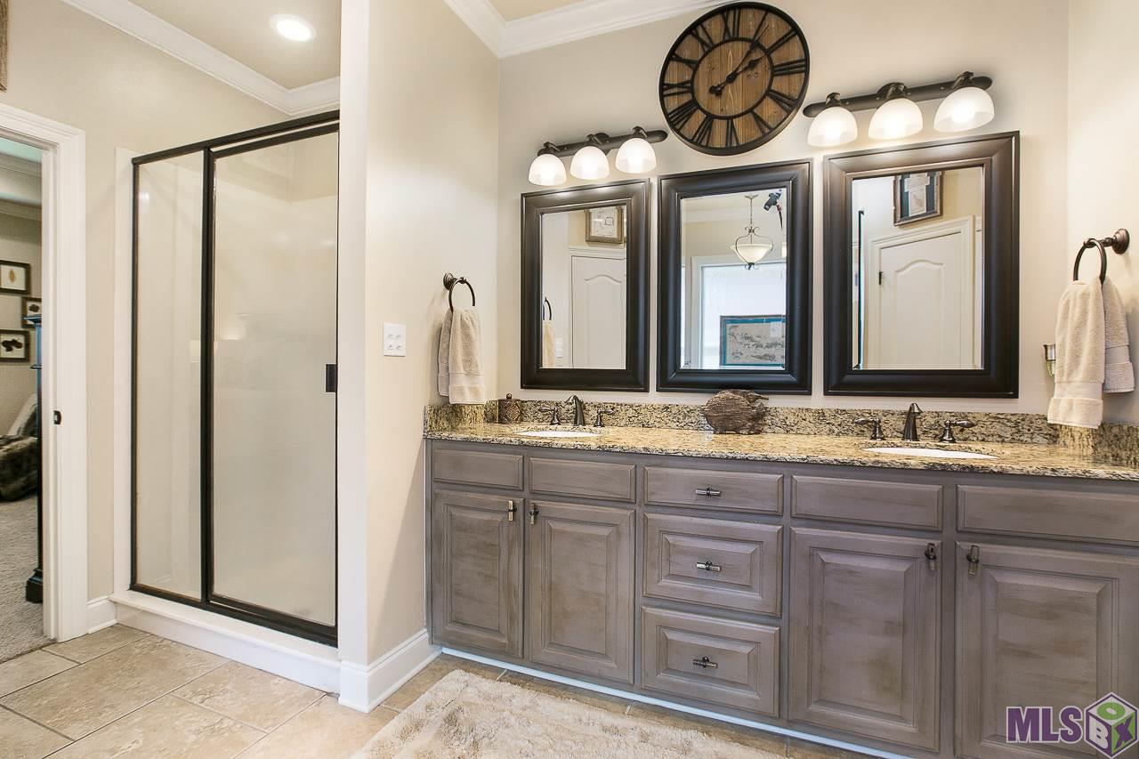 9037 Foxgate Drive Baton Rouge, LA 70809 - Photo 17 of 32 Gallery Image 17