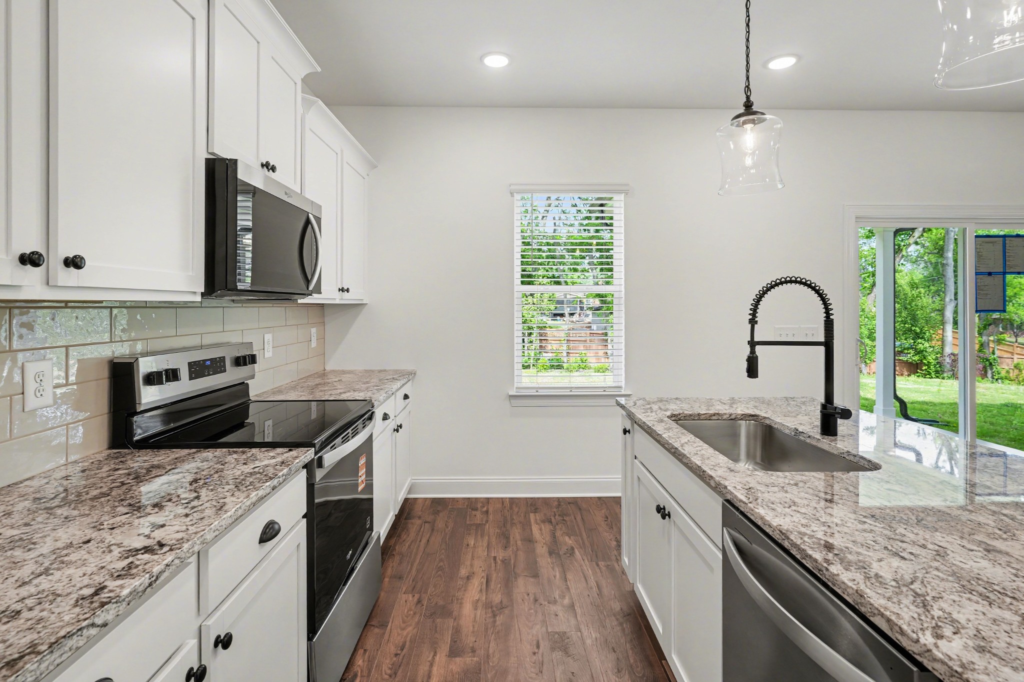 1013 Riverview Run Madison, TN 37115 - Photo 5 of 29