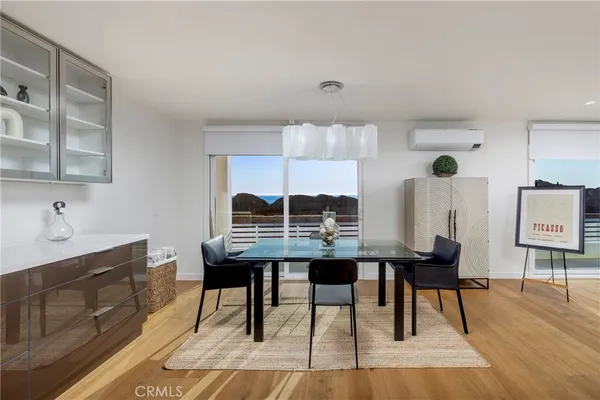 $4,775,000 | 10 66th Place, Long Beach, CA 90803