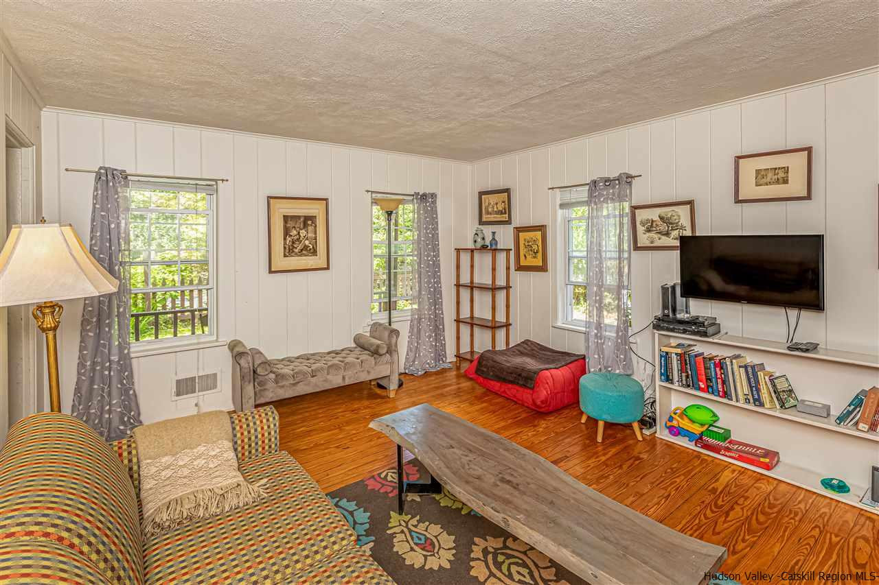 33 Tannery Brook Road Woodstock, NY 12498 - Photo 8 of 35 Photo 8