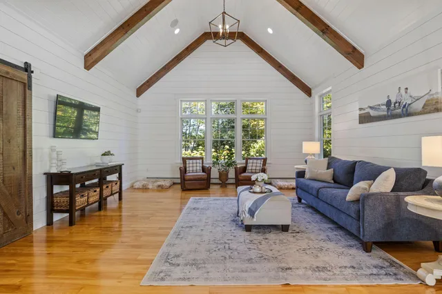 $2,095,000 | 1007 Branch Road, Wells, ME 04090