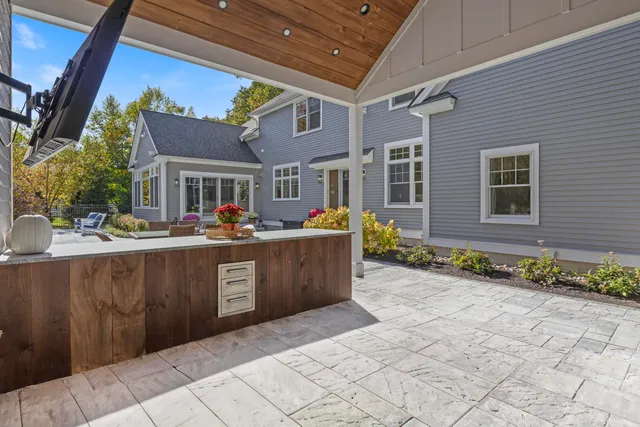 $2,095,000 | 1007 Branch Road, Wells, ME 04090