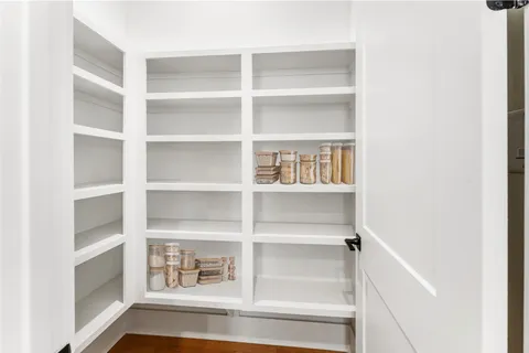 $699,900 | 517 East 4th Street, Houston, TX 77007