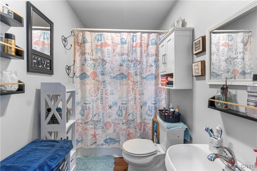 88 Case Road Williamstown, NY 13493 - Photo 15 of 28 Primary bathroom