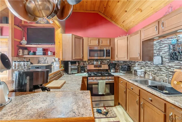 $230,000 | 88 Case Road, Williamstown, NY 13493