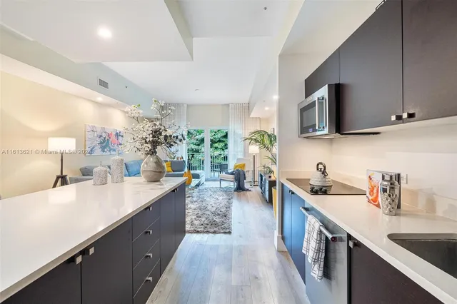 $2,100 | 5300 Northwest 87th Avenue, Unit 612, Doral, FL 33178