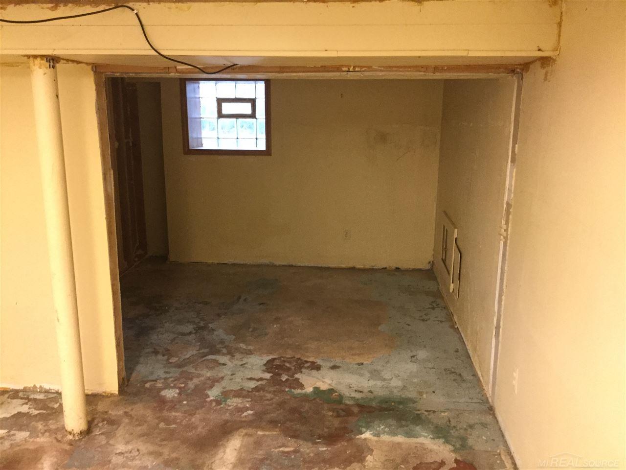 3061 Emmons Avenue Rochester, MI 48307 - Photo 55 of 61 Basement