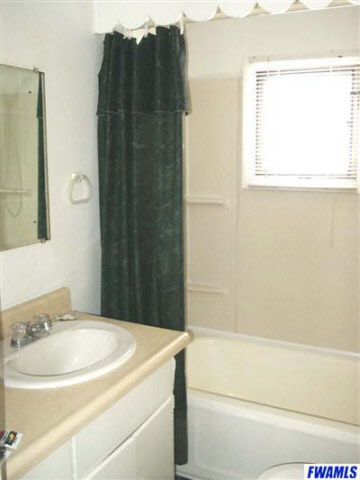 6445 Schwartz Road Fort Wayne, IN 46835 - Photo 11 of 12 Gallery Image 11