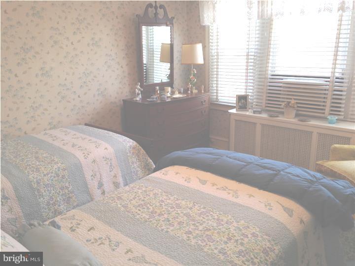 5633 Miriam Road Philadelphia, PA 19124 - Photo 16 of 25 Master Bedroom