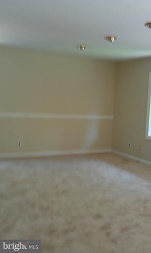 1346 Rolling Rd. Catonsville, MD 21228 - Photo 9 of 22 Living Room