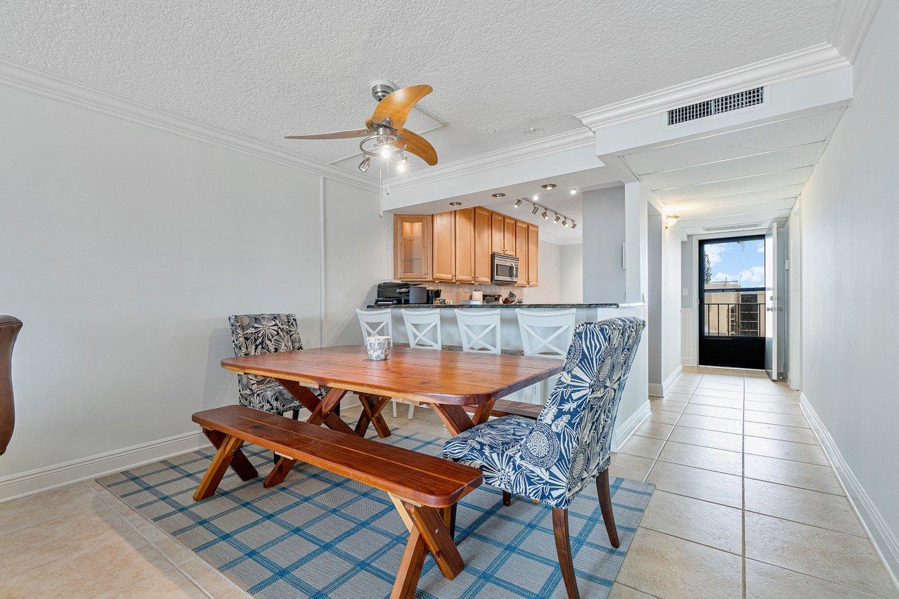 9 Royal Palm Way, Unit 606 Boca Raton, FL 33432 - Photo 8 of 26 009-9RoyalPalmWay-BocaRaton-FL-33432-SMA