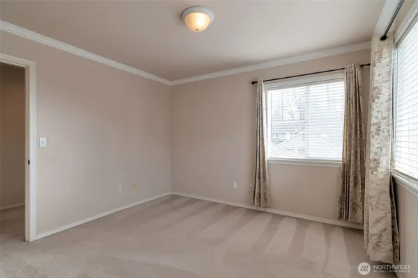 $3,700 | 12730 Southeast 302nd Street, Auburn, WA 98092