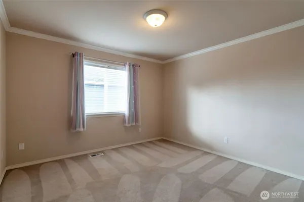 $3,700 | 12730 Southeast 302nd Street, Auburn, WA 98092