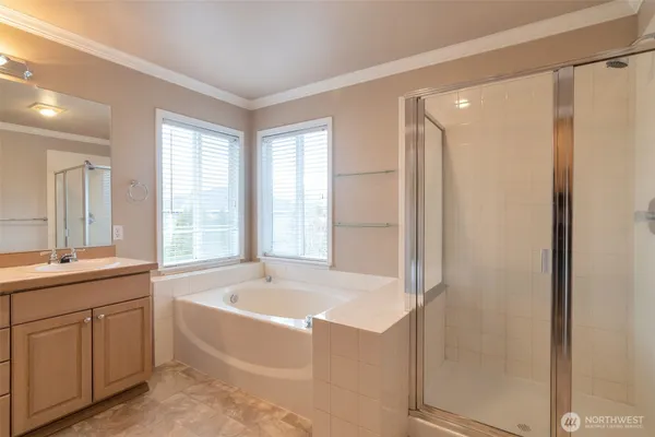 $3,700 | 12730 Southeast 302nd Street, Auburn, WA 98092