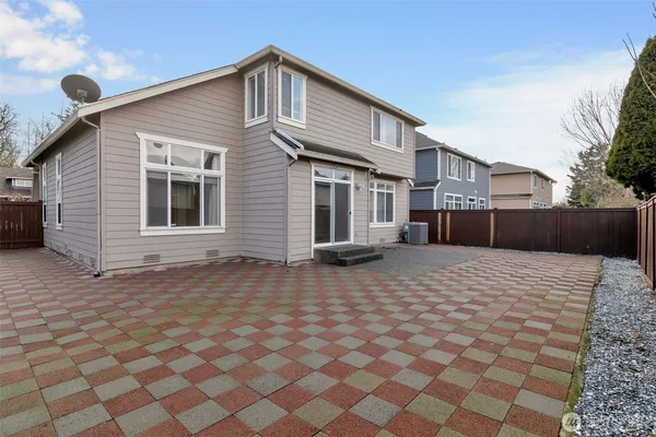 $3,700 | 12730 Southeast 302nd Street, Auburn, WA 98092