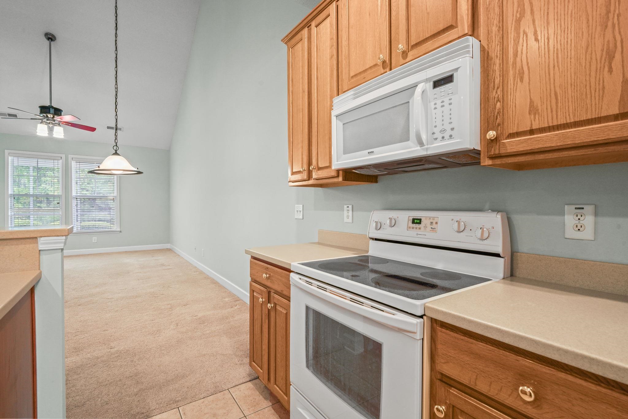 200 Mossy Stone Court, Unit 604 Murrells Inlet, SC 29576 - Photo 7 of 42 Gallery Image 7