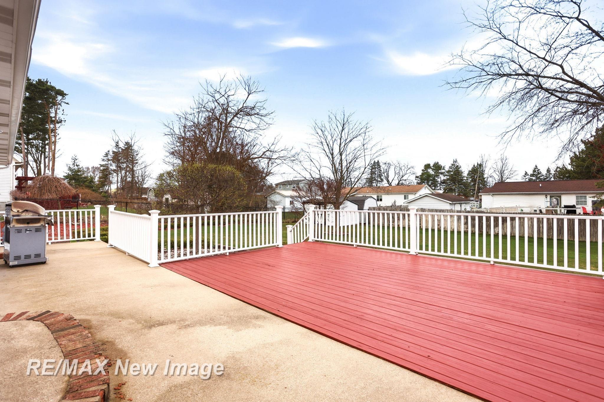 353 Colorado Ridge Hemlock, MI 48626 - Photo 47 of 52