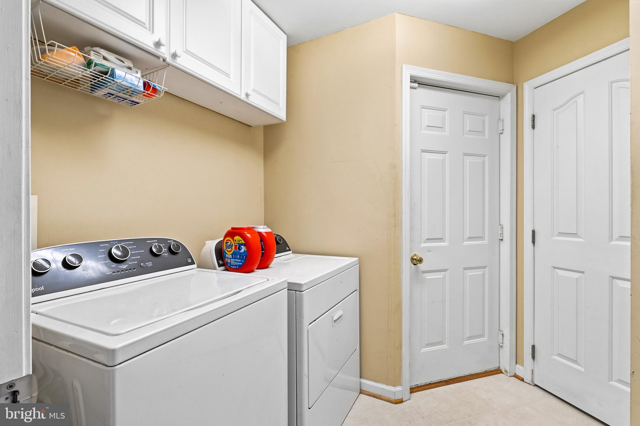 9 Penny Lane Perryville, MD 21903 - Photo 18 of 33 a utility room with dryer and washer