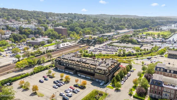 $1,900,000 | 127 West Main Street, Unit S200, Tarrytown, NY 10591