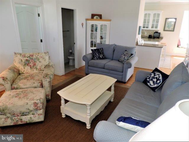 10414 Exeter Road Ocean City, MD 21842 - Photo 8 of 43 Living Room C