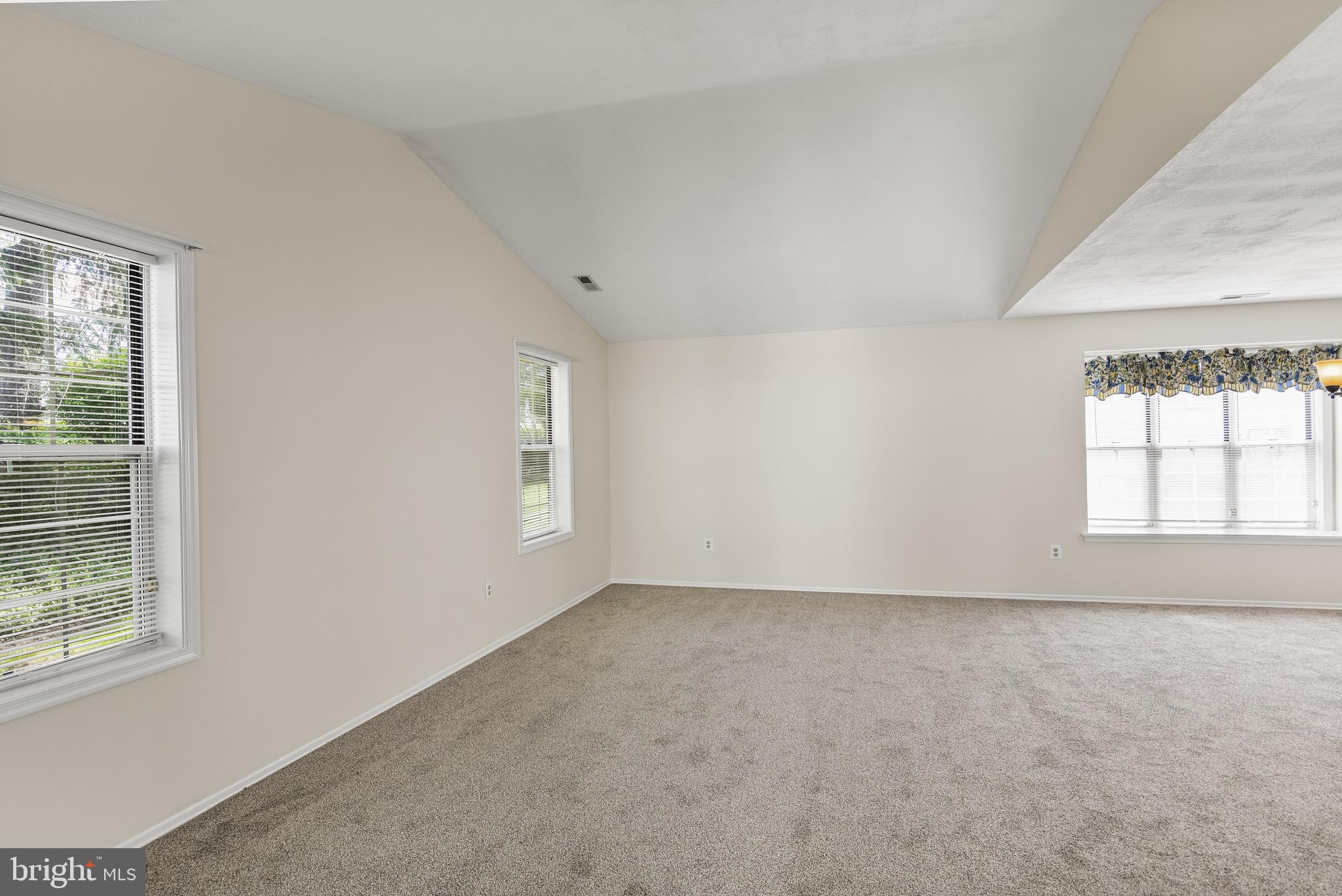 24 Lake View Terrace Columbus, NJ 08022 - Photo 18 of 26 Gallery Image 18