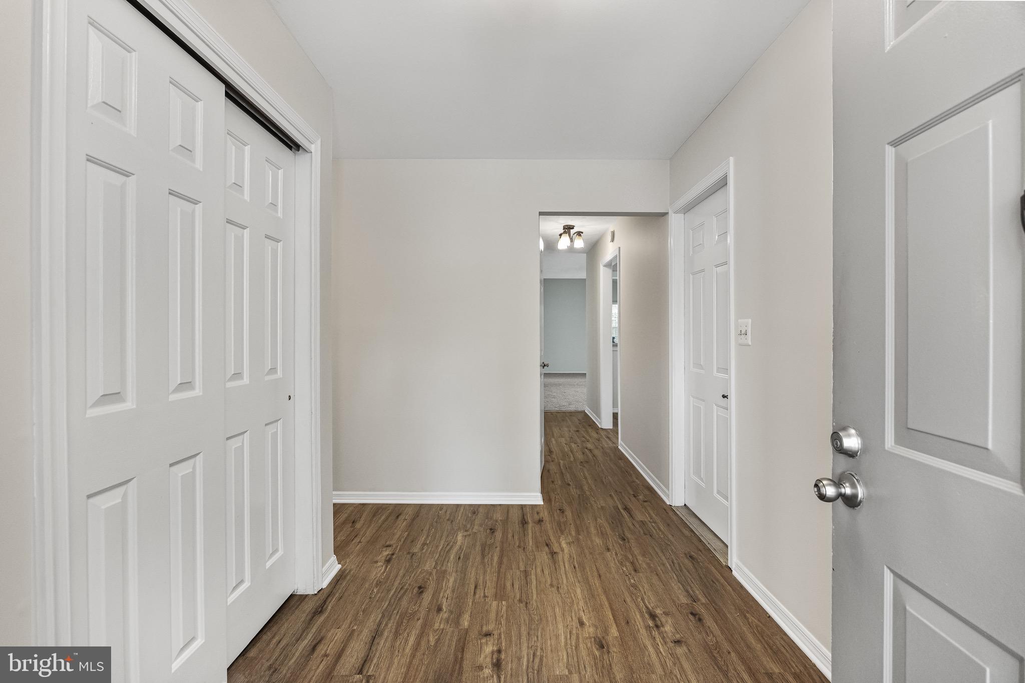 24 Lake View Terrace Columbus, NJ 08022 - Photo 5 of 26 Gallery Image 5