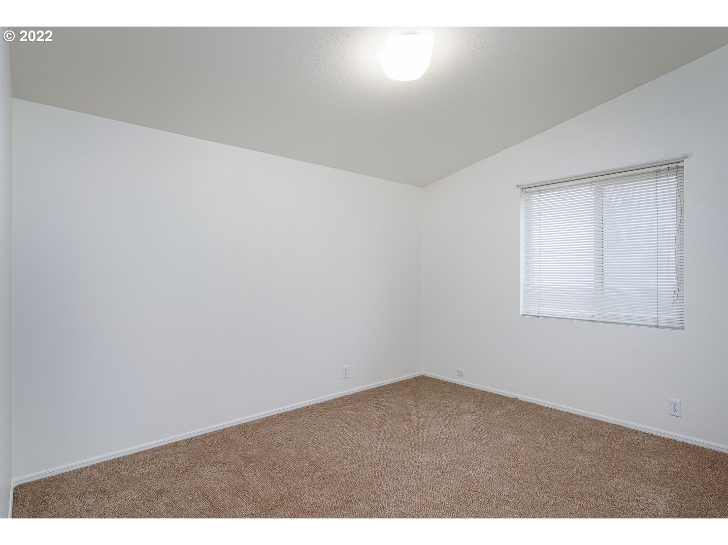 30668 Spring Court Hermiston, OR 97838 - Photo 17 of 23 a view of an empty room