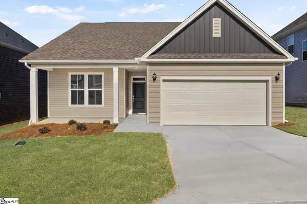 $303,840 | 7 Torwood Street, Fountain Inn, SC 29644