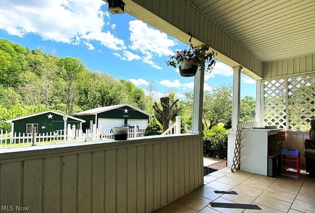 2174 Middle Fork Road Reedy, WV 25270 - Photo 10 of 50
