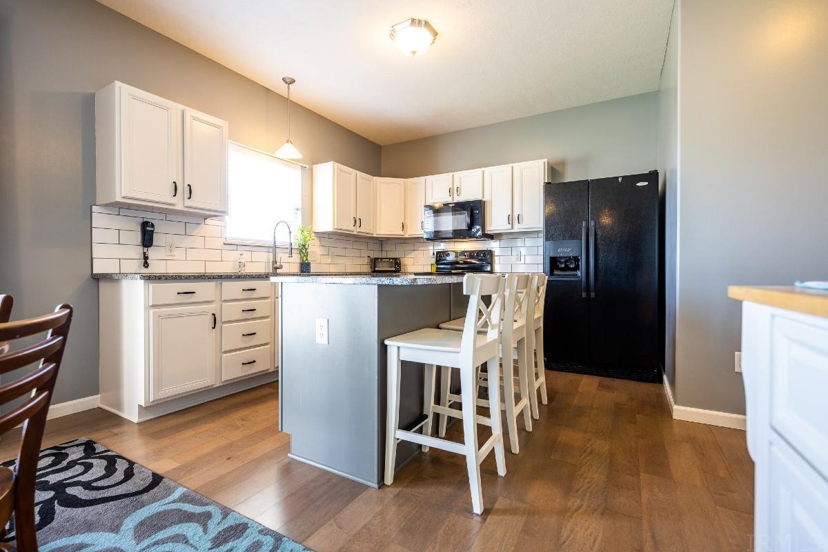 3042 Ruffys Way Bloomington, IN 47404 - Photo 7 of 24
