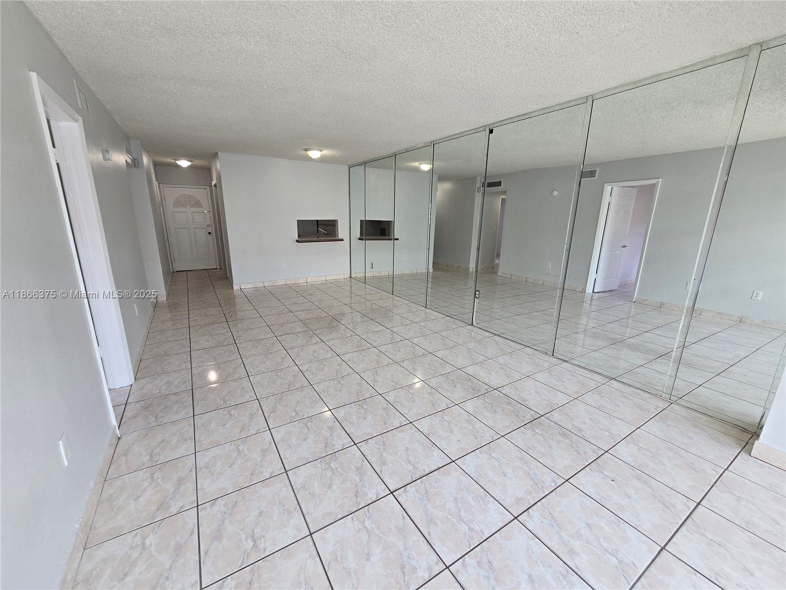 120 Royal Palm Road, Unit 209 Hialeah Gardens, FL 33016 - Photo 11 of 85